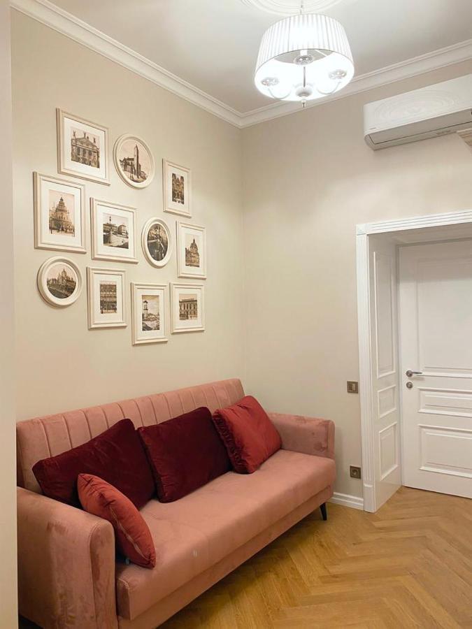 Grand De Luxe Residence Lviv Exteriör bild